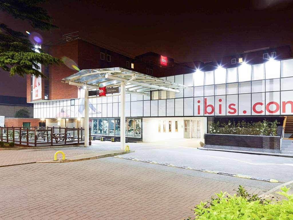 Ibis London Heathrow Airport Hotel Hillingdon Eksteriør billede